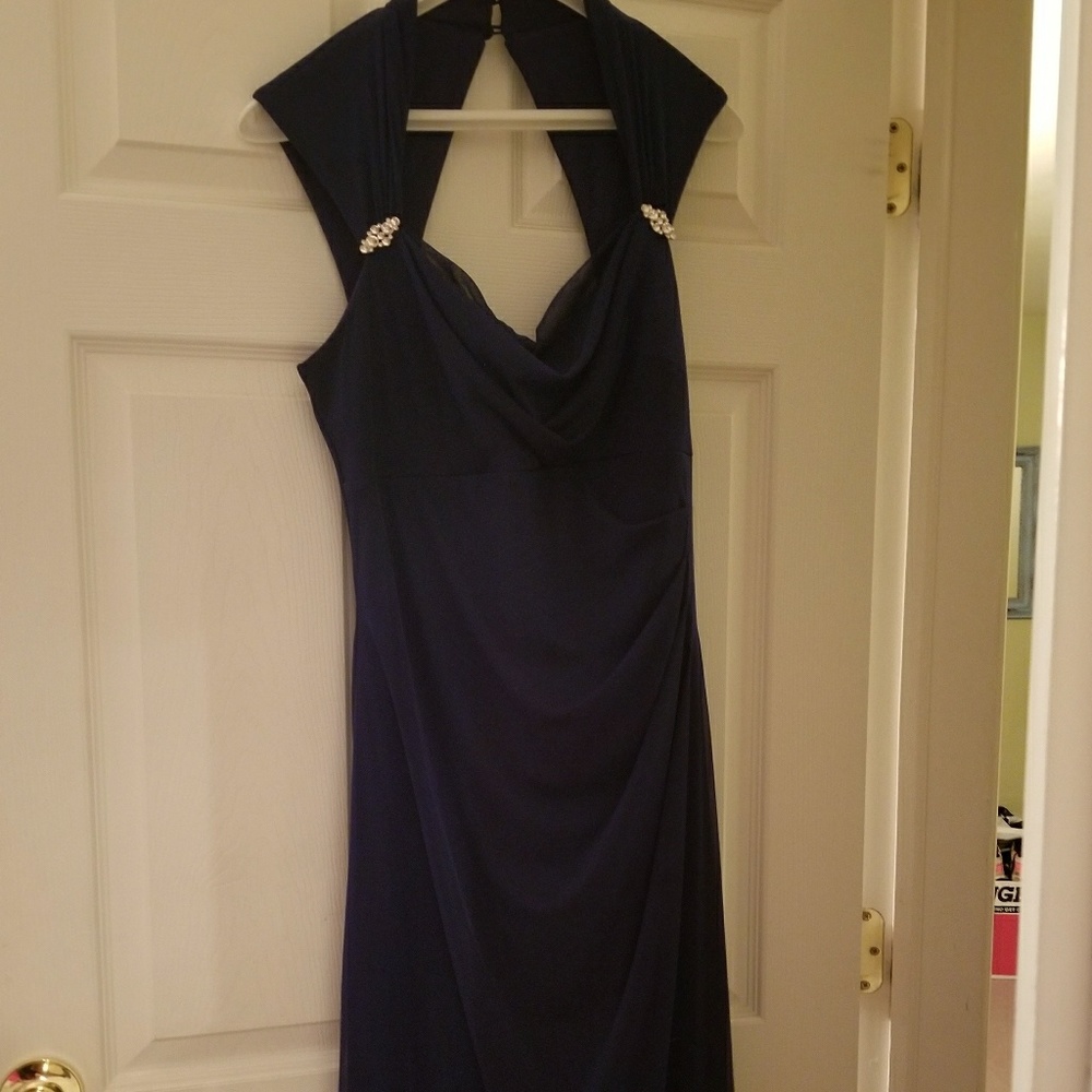 Long  elegant royal blue dress